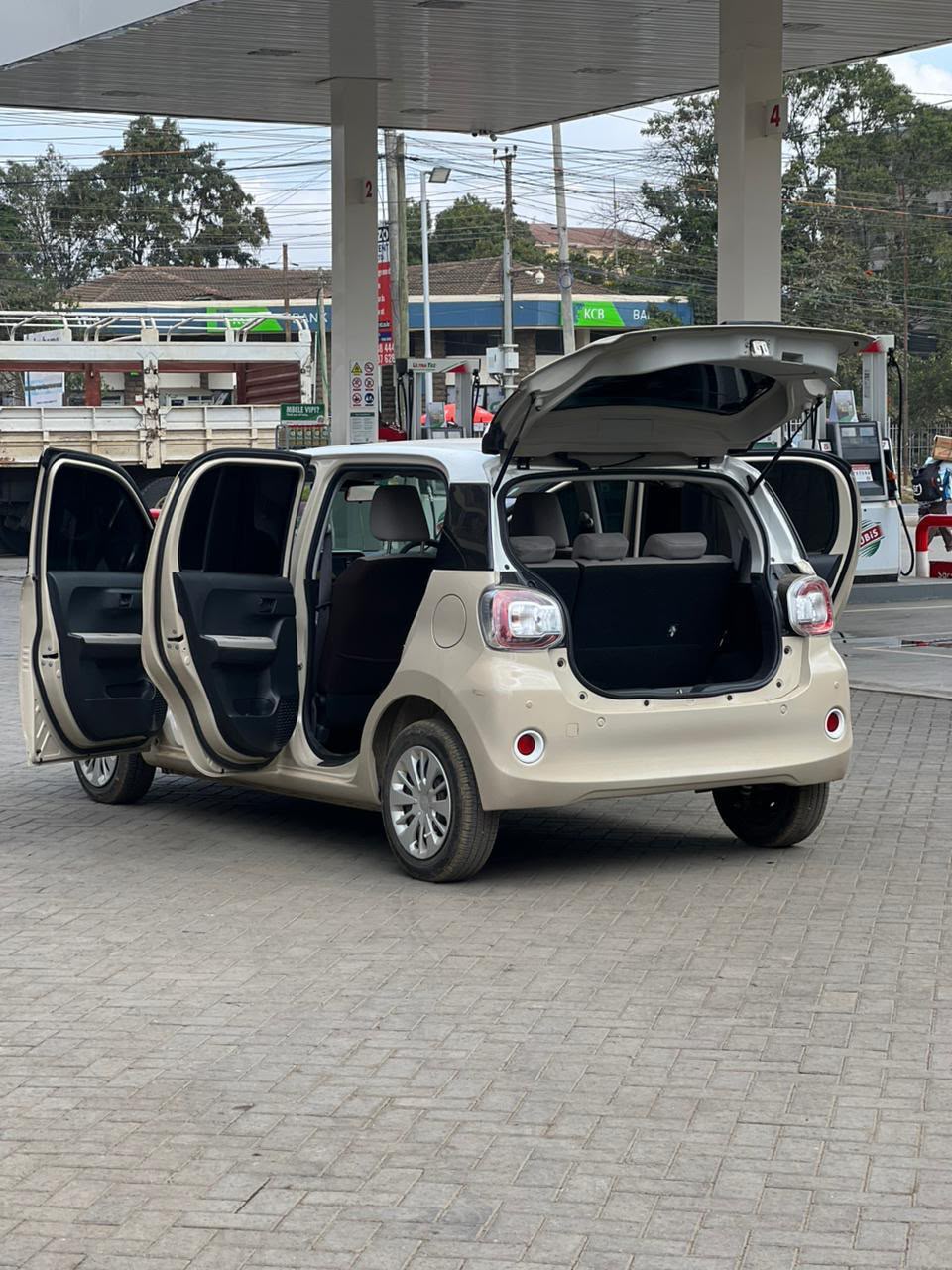 DAIHATSU BOON(PASSO)