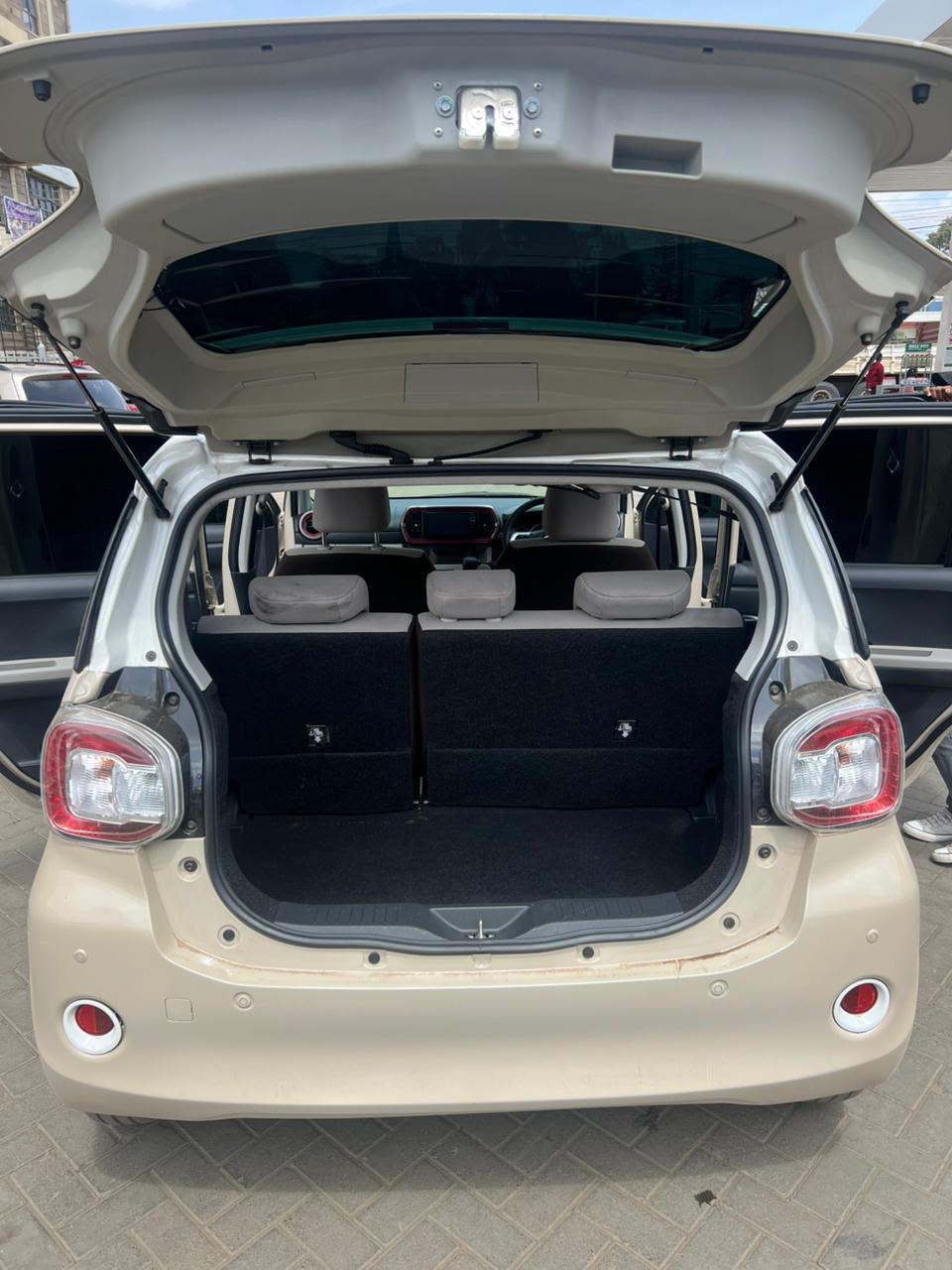 DAIHATSU BOON(PASSO)