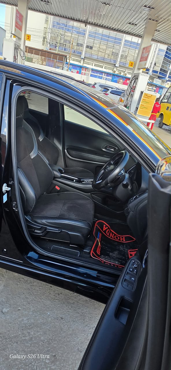 HONDA VEZEL