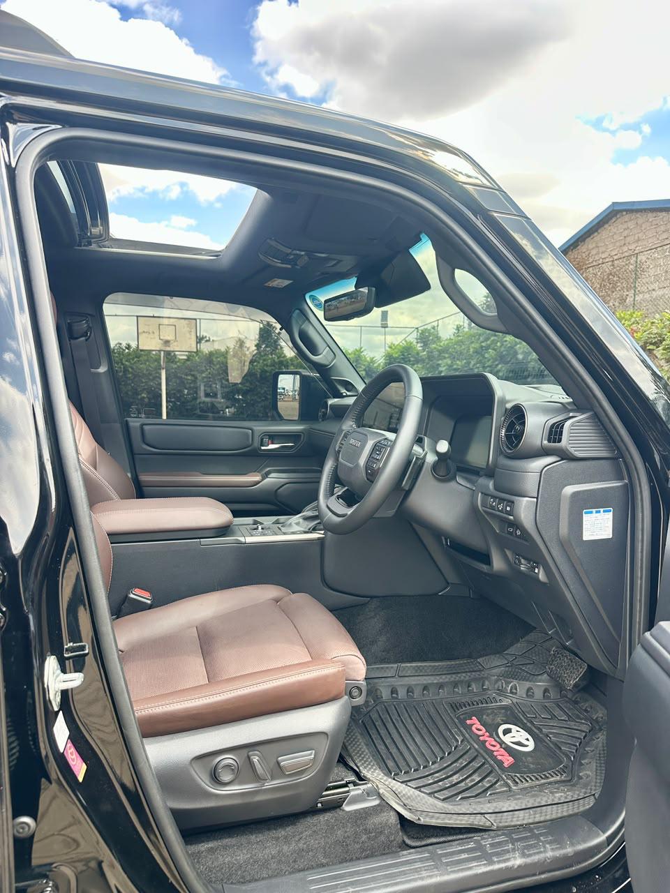 PRADO J250 CHAUFFEURED