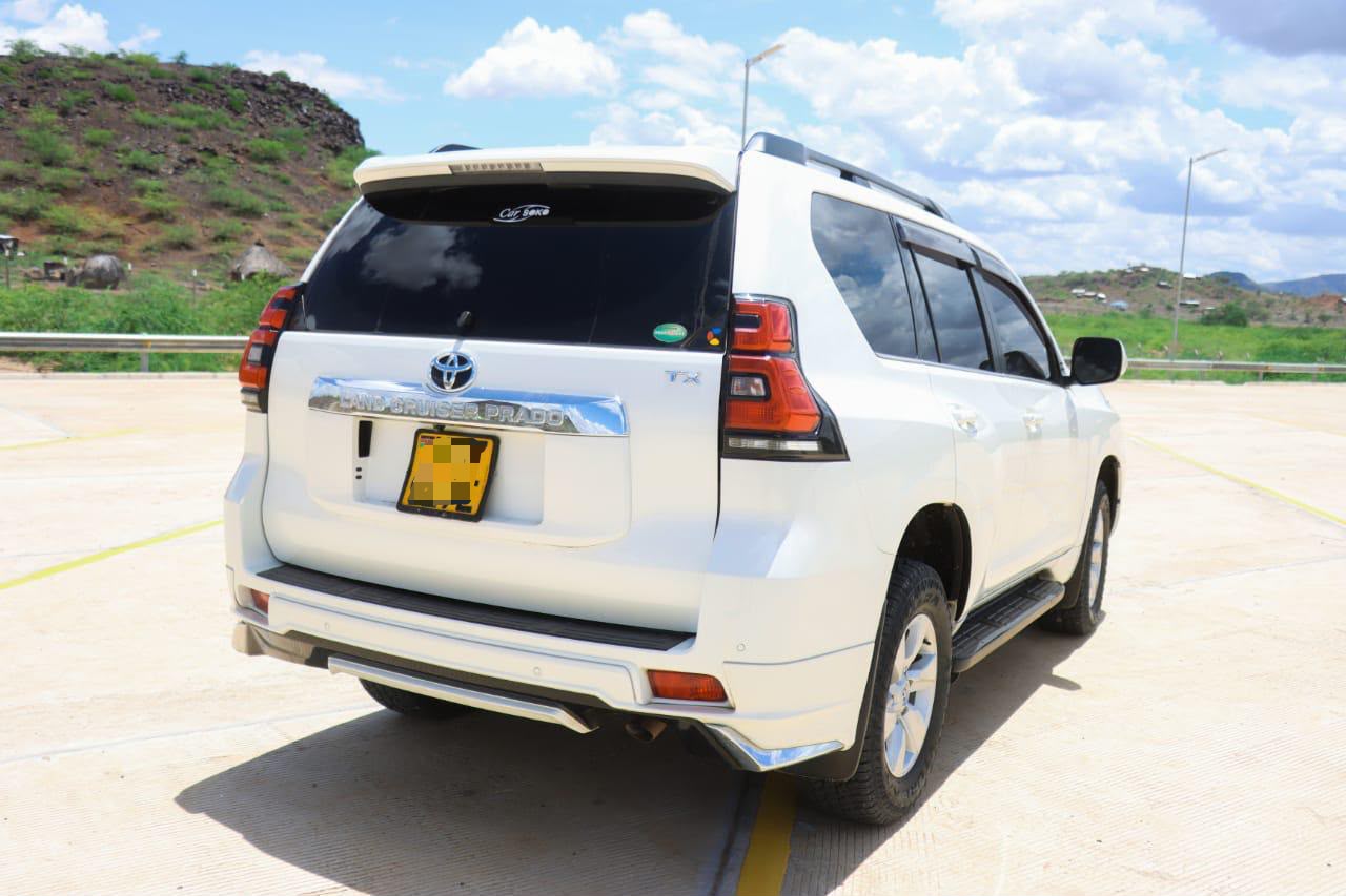 TOYOTA PRADO TXL