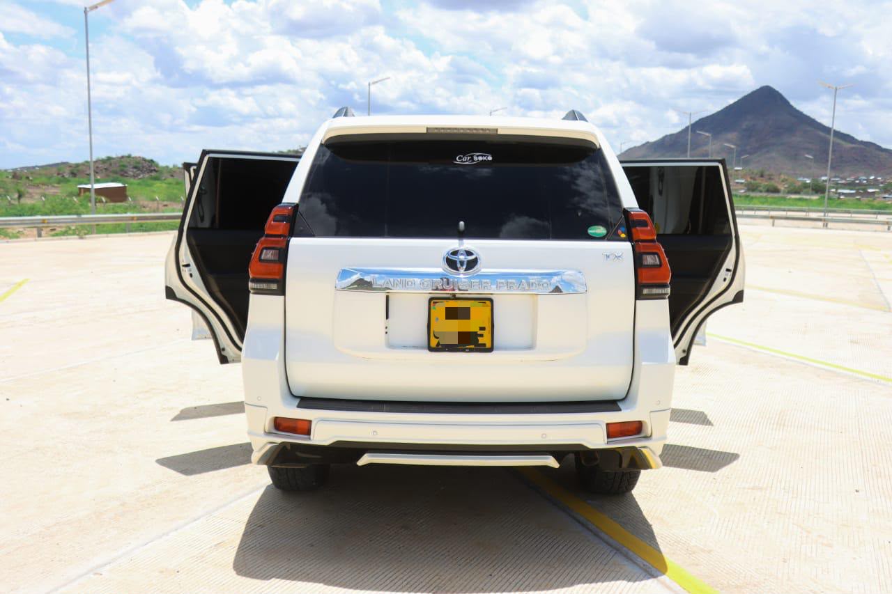 TOYOTA PRADO TXL